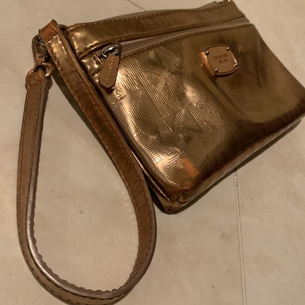 Michael Kors gold wristlet